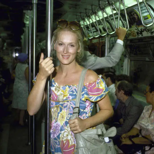 25-subway-celebrities-meryl-streep.w536.h536.2x