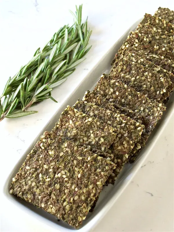 KaleSuperSeedCrackers-glutenfreeandvegancrackers_TastingPage_600x