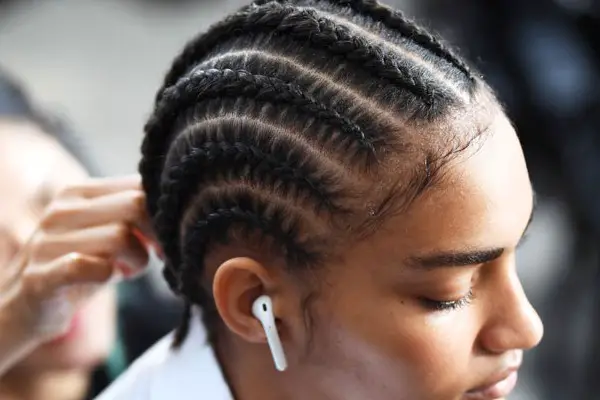Simple hairstyles you can try out